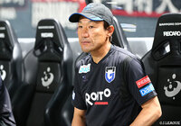 片野坂監督は今季より指揮を執り、明治安田生命Ｊ１リーグで5勝7分12敗の成績でした
