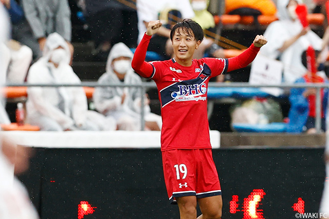 3勝を手にしたいわきが首位の座を盤石に。4連勝の今治が昇格戦線に名乗り【マンスリーレポート（8月）：明治安田Ｊ３】