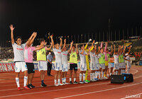 甲府と対戦した新潟は、2-1で勝利を収めて勝点を71を伸ばし、順位表のトップを守っている
