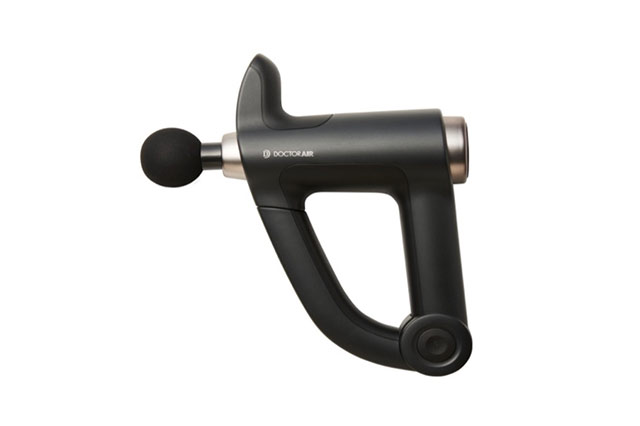 12mmのストロークが垂直⽅向に動き、強い振動の刺激でケアができます。ブラシレスモーター搭載で、使用中に負荷をかけると滑らかに振動スピードがアップします。