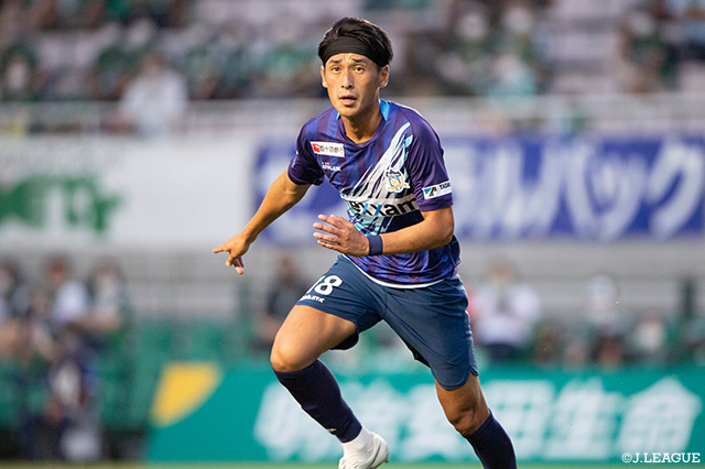 青戸は今季讃岐に加入し、明治安田生命J3リーグで23試合・3得点の成績でした