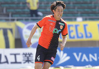 山口よりDF眞鍋が完全移籍加入【宮崎】