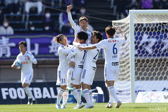 新潟が広島を下してＪ１復帰後初勝利！柏は数的優位を活かせずにFC東京とドローに終わる【サマリー：明治安田Ｊ１ 第2節】