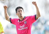 鳥栖と対戦したＣ大阪は、香川 真司のＪ復帰後初ゴールなどで2-1の勝利を収めて、今季初勝利を挙げた