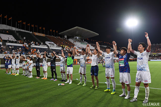 秋田が清水を下して7試合ぶりの白星！磐田vs甲府の上位対決はドロー決着【サマリー：明治安田Ｊ２ 第21節】