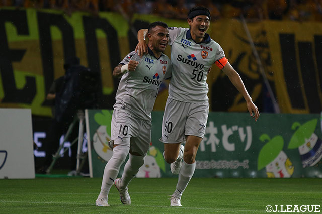 2試合で3得点と好調を維持するカルリーニョス ジュニオ(清水/#10)が今節も結果を残せるか