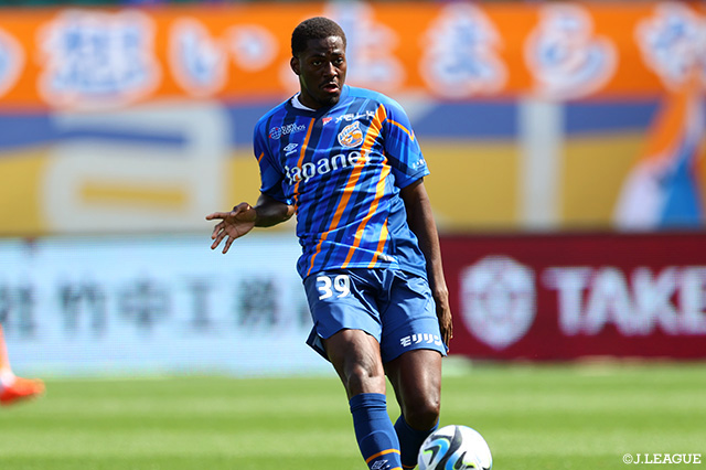 長崎よりDFカイケが期限付き移籍加入【大宮】