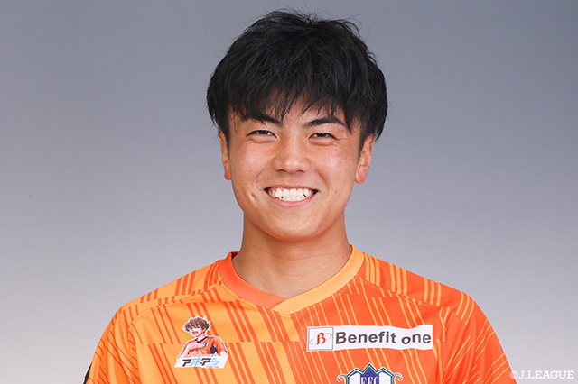 大嶽は今季、愛媛FCに育成型期限付き移籍し、明治安田生命J3リーグでの出場はありませんでした