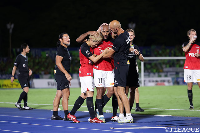 ホセ カンテ3戦連発！浦和が湘南を下して2連勝【サマリー：明治安田Ｊ１ 第25節】