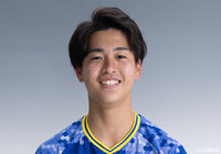 松井は2021年より今治に在籍し、今季の明治安田生命Ｊ３リーグでは1試合・0得点の成績でした