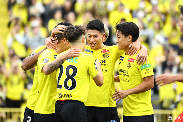 熊本と対戦した柏は、4-0で大勝を収めて決勝へと駒を進めた