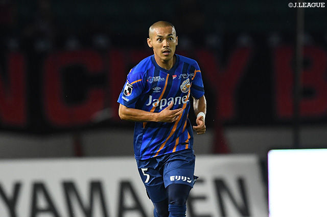  DF奥井が全治3か月の負傷【長崎】