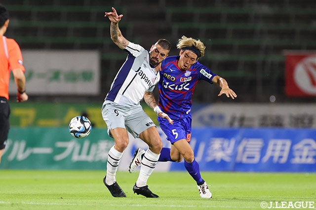 甲府vs長崎のＪ１昇格プレーオフ圏攻防戦は1-1決着【サマリー：明治安田Ｊ２ 第39節】