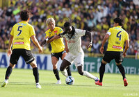 柏が数的優位を活かせずにドロー 引き分けた川崎Ｆは連勝ならず【サマリー：明治安田Ｊ１ 第31節】