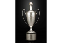 ２０２３ＪリーグYBCルヴァンカップの優勝トロフィー【ルヴァンカップ】