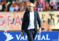 フアン エスナイデル監督の退任を発表【山口】