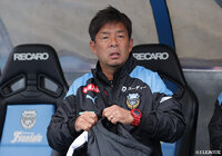川崎フロンターレは29日、鬼木 達監督の来季契約が合意したことを発表しました