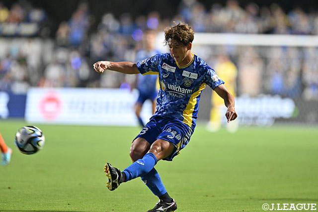 広島よりMF土肥が育成型期限付き移籍加入【栃木】