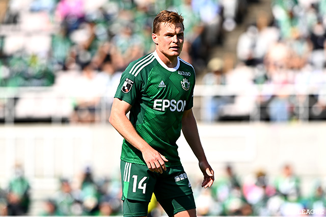  MFパウリーニョが現役引退を発表【松本】