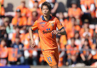 清水よりMF中山が完全移籍加入【名古屋】