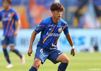 長崎よりMF鍬先が完全移籍加入【神戸】