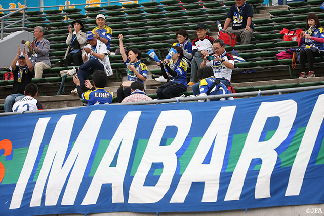今治は10日、Club Atletico Colon(アルゼンチン1部)よりMFトーマス モスキオンが完全移籍で加入することを発表しました