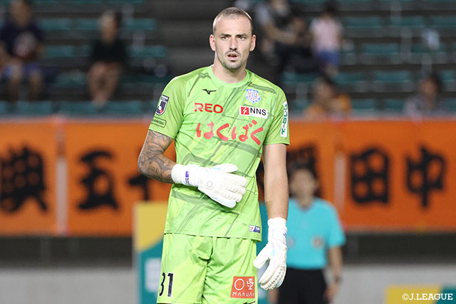 マイケル ウッドは昨季、ヴァンフォーレ甲府に期限付き移籍し、明治安田生命J2リーグで1試合に出場しました