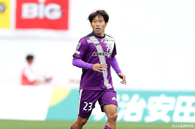  藤枝よりMF徳永が加入【相模原】