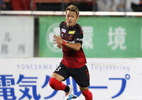 大石は2019年より金沢に在籍し、昨季の明治安田生命Ｊ２リーグで12試合・1得点の成績でした