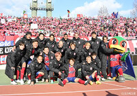 山口と対戦した岡山は、1-0で勝利を収めて首位に浮上した