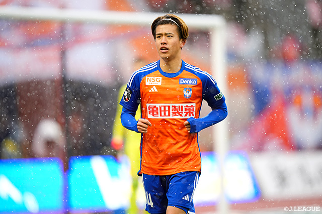 前節、決勝弾を決めた長谷川 元希(新潟)に今節も期待がかかる