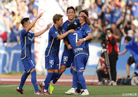 町田が鳥栖を下して4連勝で首位堅持!“多摩川クラシコ”は川崎Fが3発快勝【サマリー:明治安田J1 第5節】