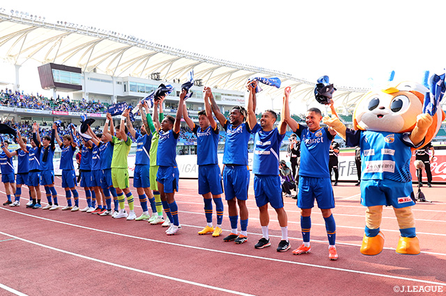 6発大勝の長崎が3連勝！清水はいわきに競り勝ち首位堅持【サマリー：明治安田Ｊ２ 第10節】