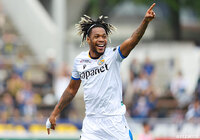 5連勝の長崎が暫定首位に浮上！愛媛は石浦の勝ち越し弾で甲府に逆転勝利【サマリー：明治安田Ｊ２ 第12節】