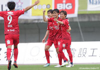 福島が3連勝で3位浮上！八戸はYS横浜を下し5試合ぶりに勝点3を獲得【サマリー：明治安田Ｊ３ 第18節】