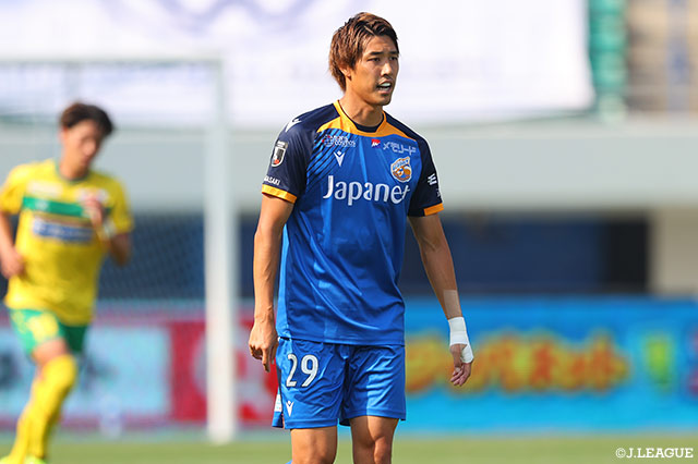 DF新井が全治6〜8か月の負傷【長崎】