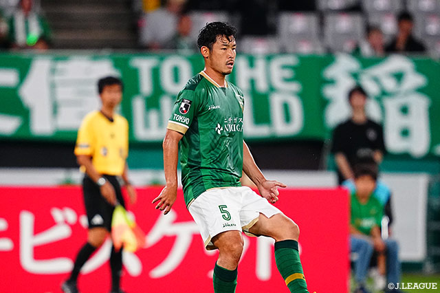 平は2016年より東京Vに在籍し、今季の明治安田J1リーグで1試合・0得点の成績でした