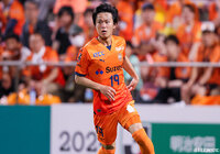 MF松崎が全治4〜6週間の負傷【清水】