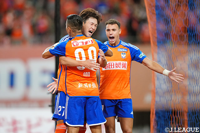 第1戦で4ゴールを決めた長倉 幹樹(新潟/#27)が再びカギを握るだろう