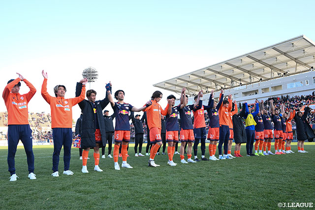 J2復帰の大宮が劇的勝利で開幕白星スタート!長崎は熊本との接戦を制す【サマリー:明治安田J2 第1節】