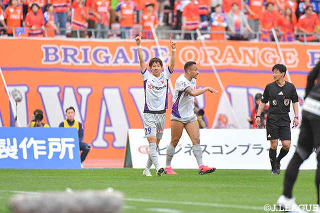 逆転勝利の京都が暫定首位に浮上!新潟はホーム初勝利ならず【サマリー:明治安田J1 第11節】