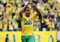 エドゥアルドの一撃で勝利した千葉が3連勝で首位堅持!今治vs大宮の上位対決はドロー決着【サマリー:明治安田J2 第10節】