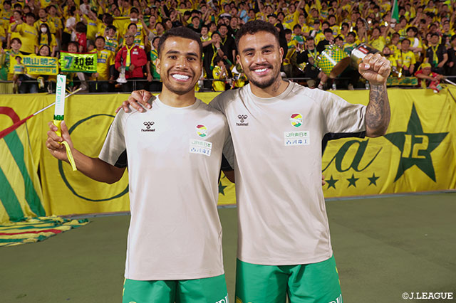 4連勝の千葉が首位を快走!撃ち合いを制したいわきが最下位を脱出【サマリー:明治安田J2 第11節】