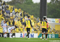 1-1決着も柏は7戦負けなし 新潟は今季2勝目ならず【サマリー:明治安田J1 第12節】