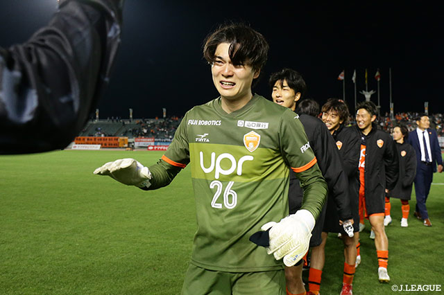 2回戦で鹿島をPK戦の末に下し3回戦に進出した山口は、J1撃破の立役者となったGKの田口 潤人が再び大仕事をやってのけるか