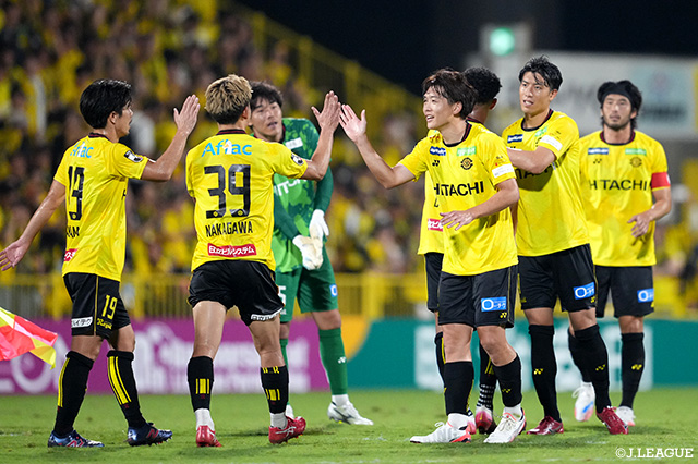 柏は2試合連続で逆転勝利を収めるなど、3勝1敗で2位に順位を上げている