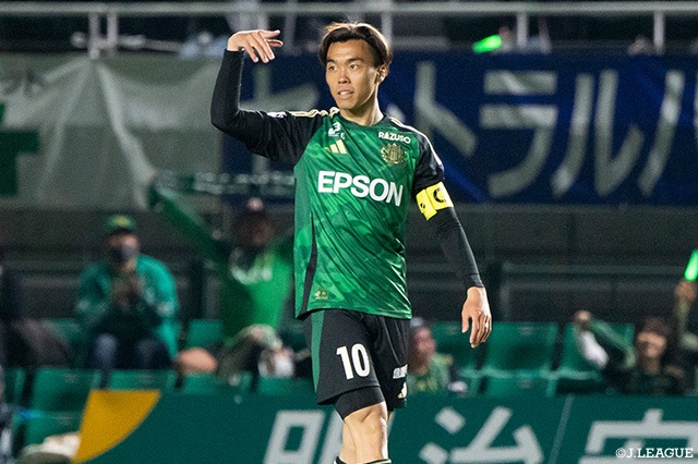 MF菊井が全治6週間の負傷【松本】