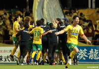 公式】【鹿島】「中田浩二 柳沢敦 新井場徹 合同引退試合 記念