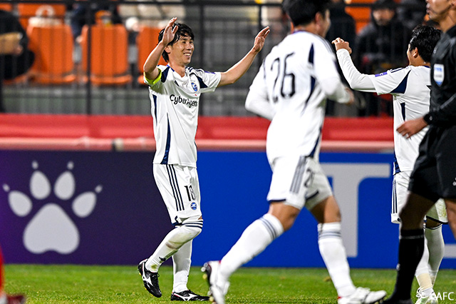 町田が前半3発で江原に快勝!広島は途中出場・加藤のゴールで追いつき成都蓉城とドロー決着【サマリー:ACLE リーグステージMD5】