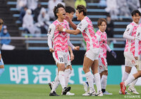 FC大阪を下した宮崎がJ2昇格を決めた